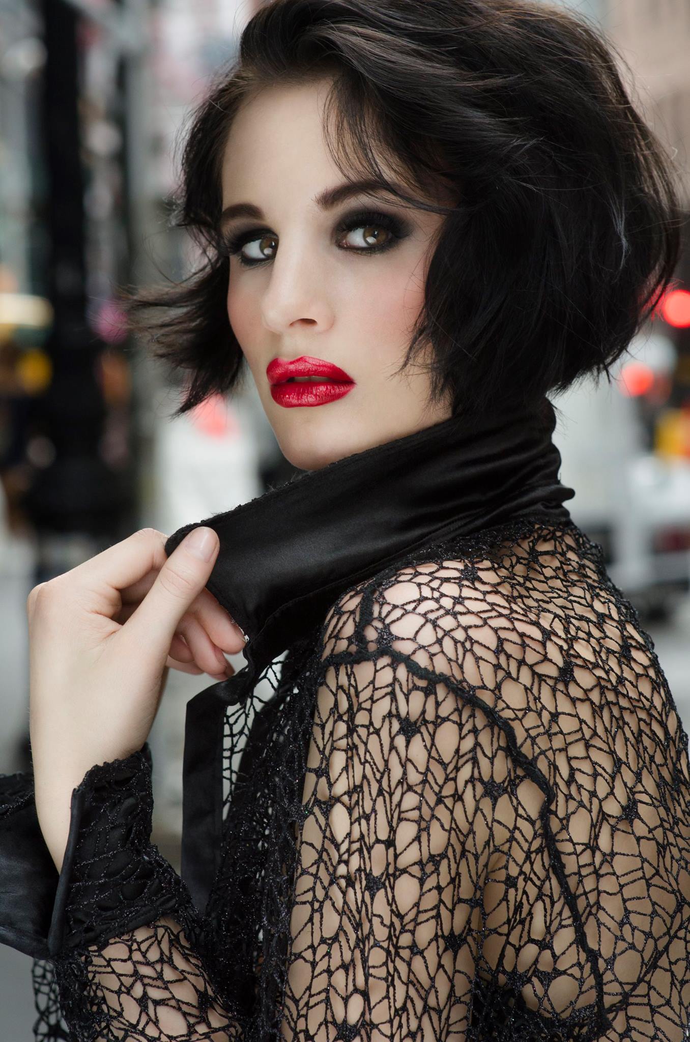 3D GLITTER MESH SHIRT