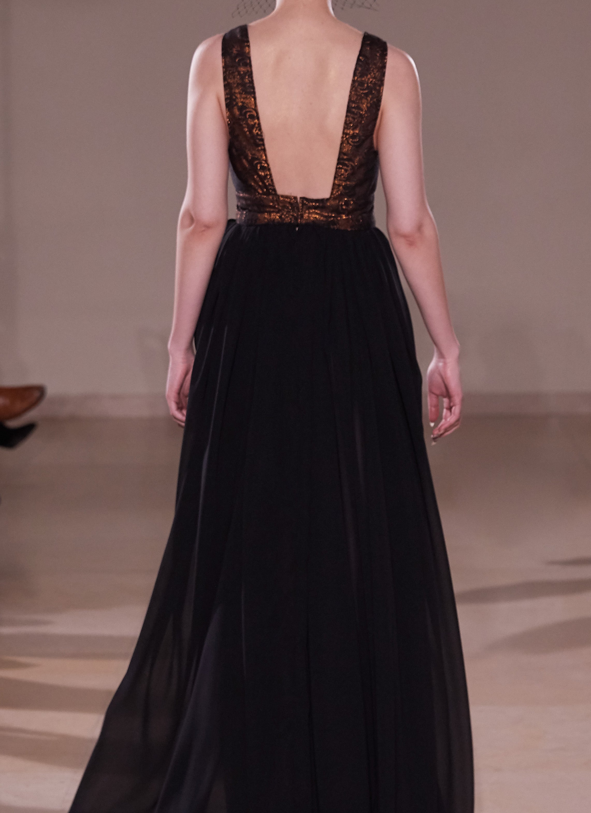 BLACK BRONZE DEEP OPEN DRESS