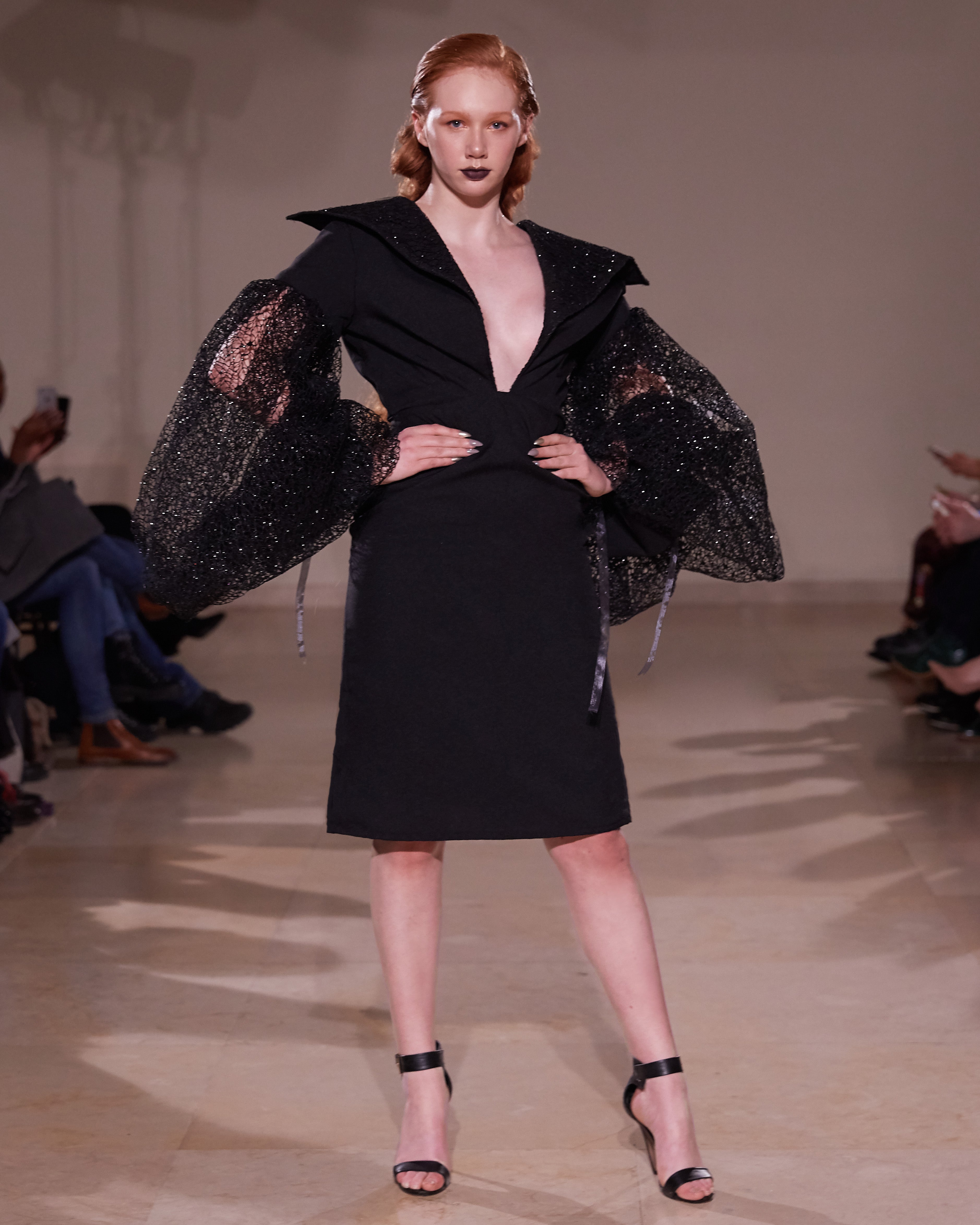 3D GLITTER MESH OVERSIZED SLEEVE DRESS