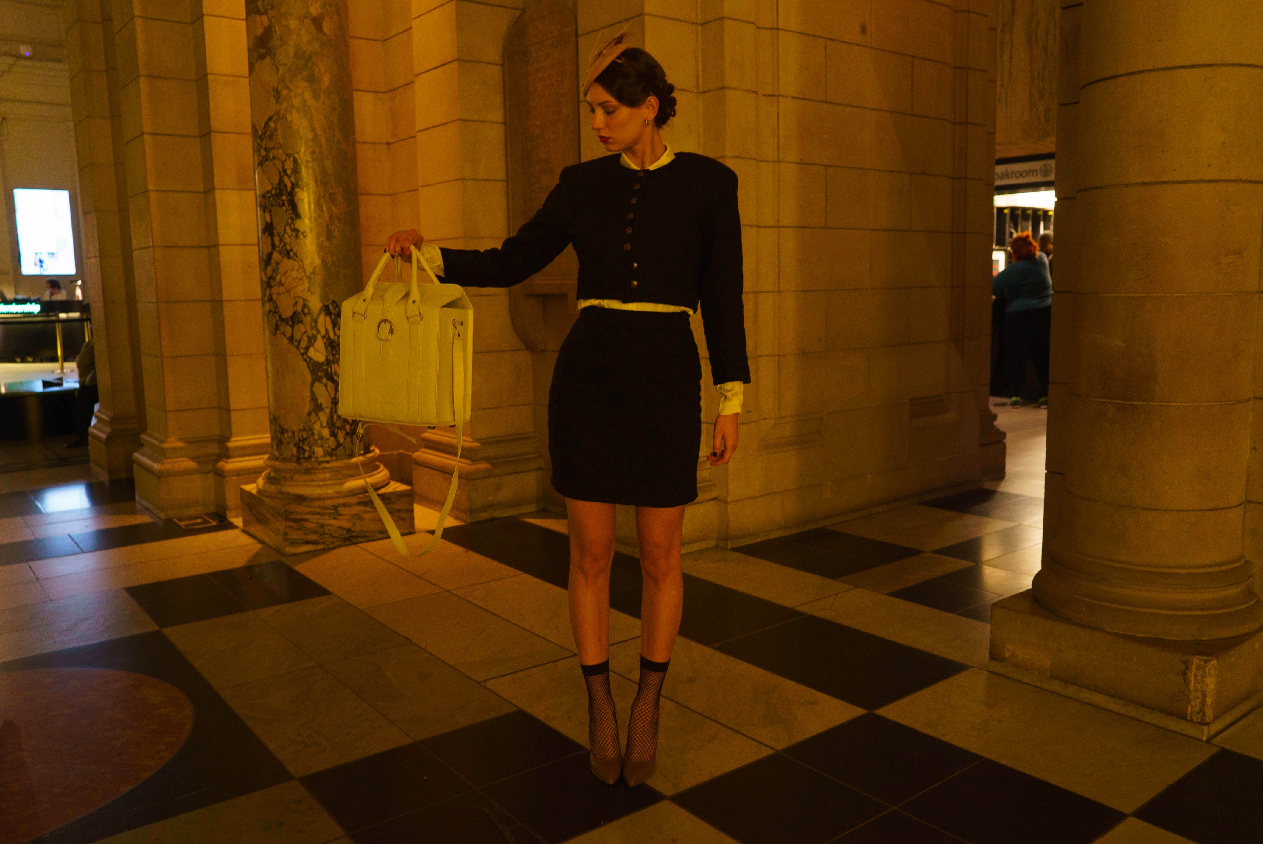 MINIMALIST WOOL SUIT