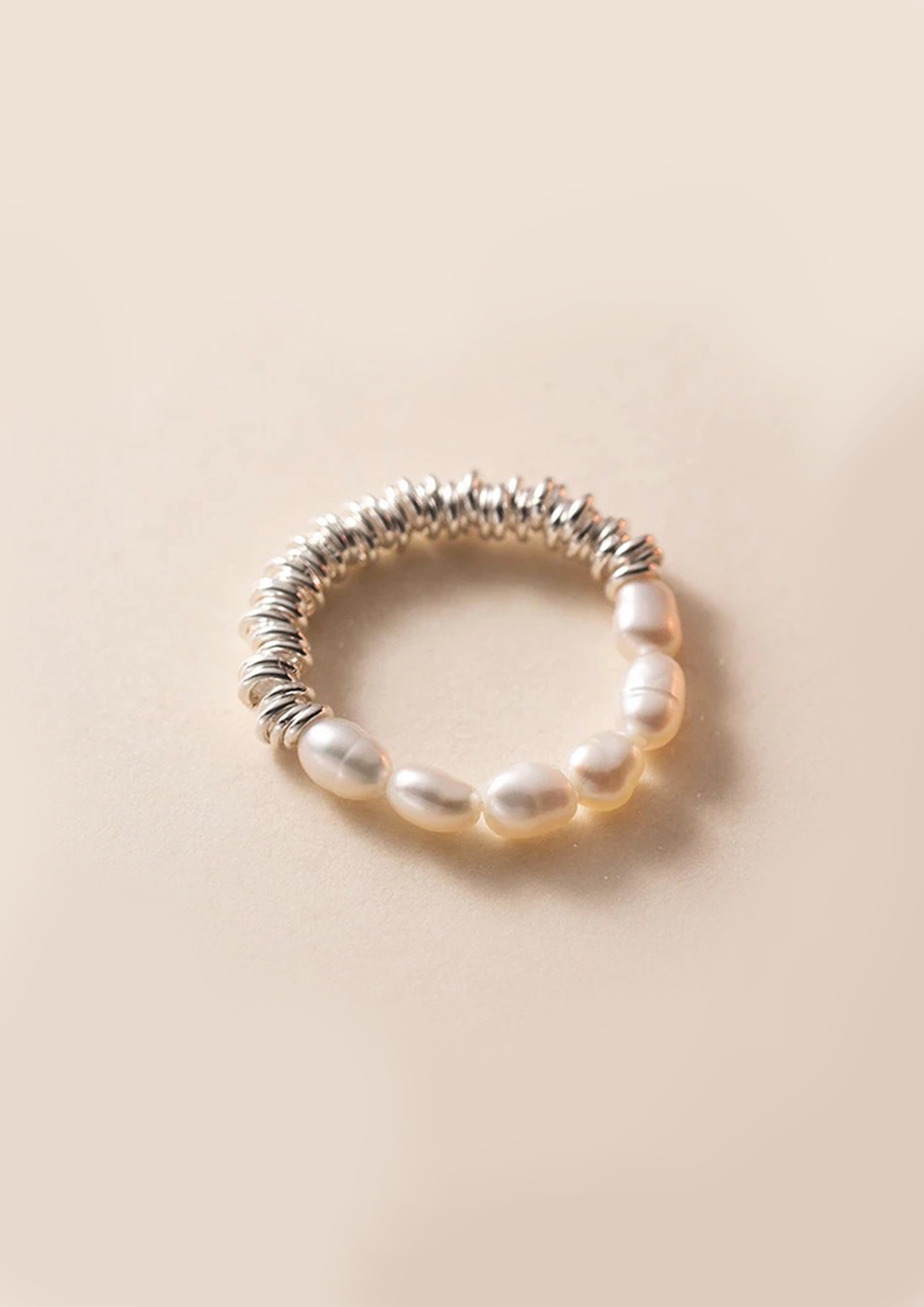 ELIZABETH PEARL RING