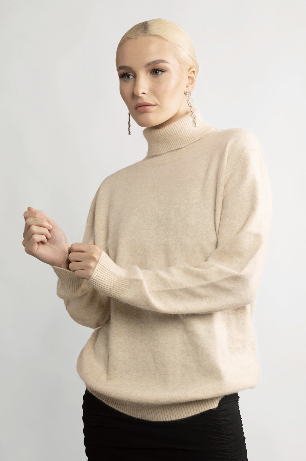 MINK CASHMERE TURTLENECK SWEATER