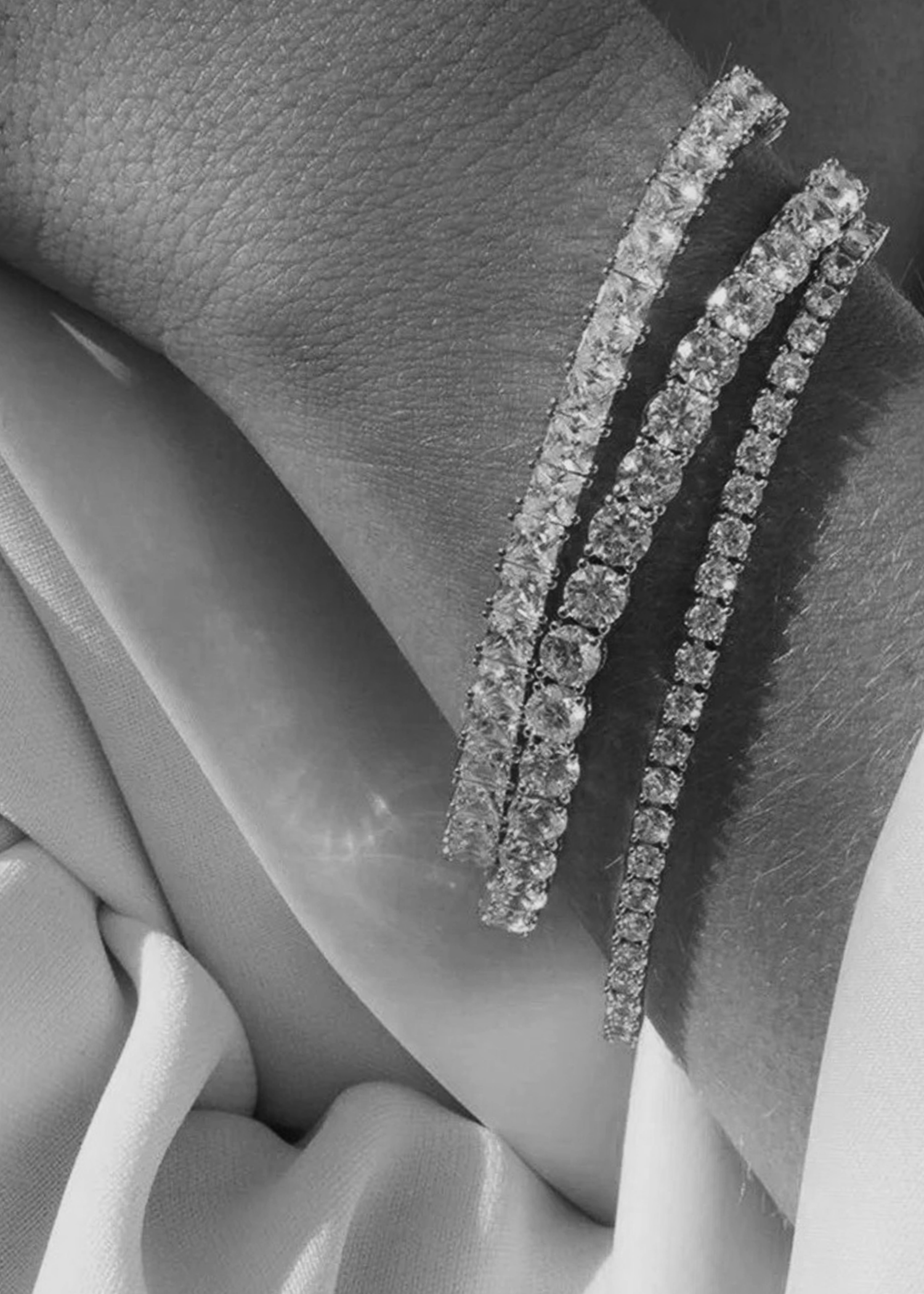 JENNIFER TENNIS BRACELET