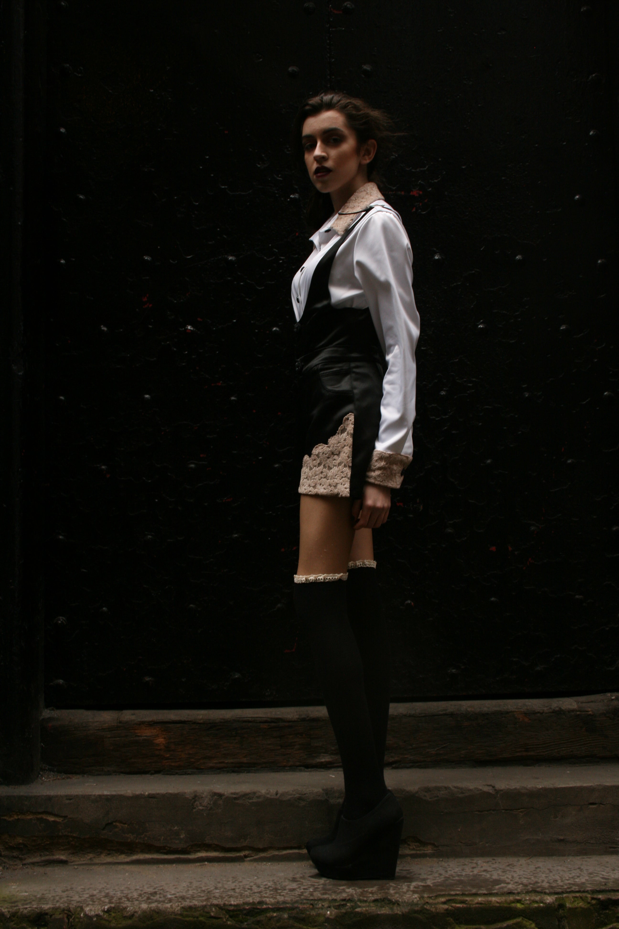 SLIM FIT SHORT DUNGAREES