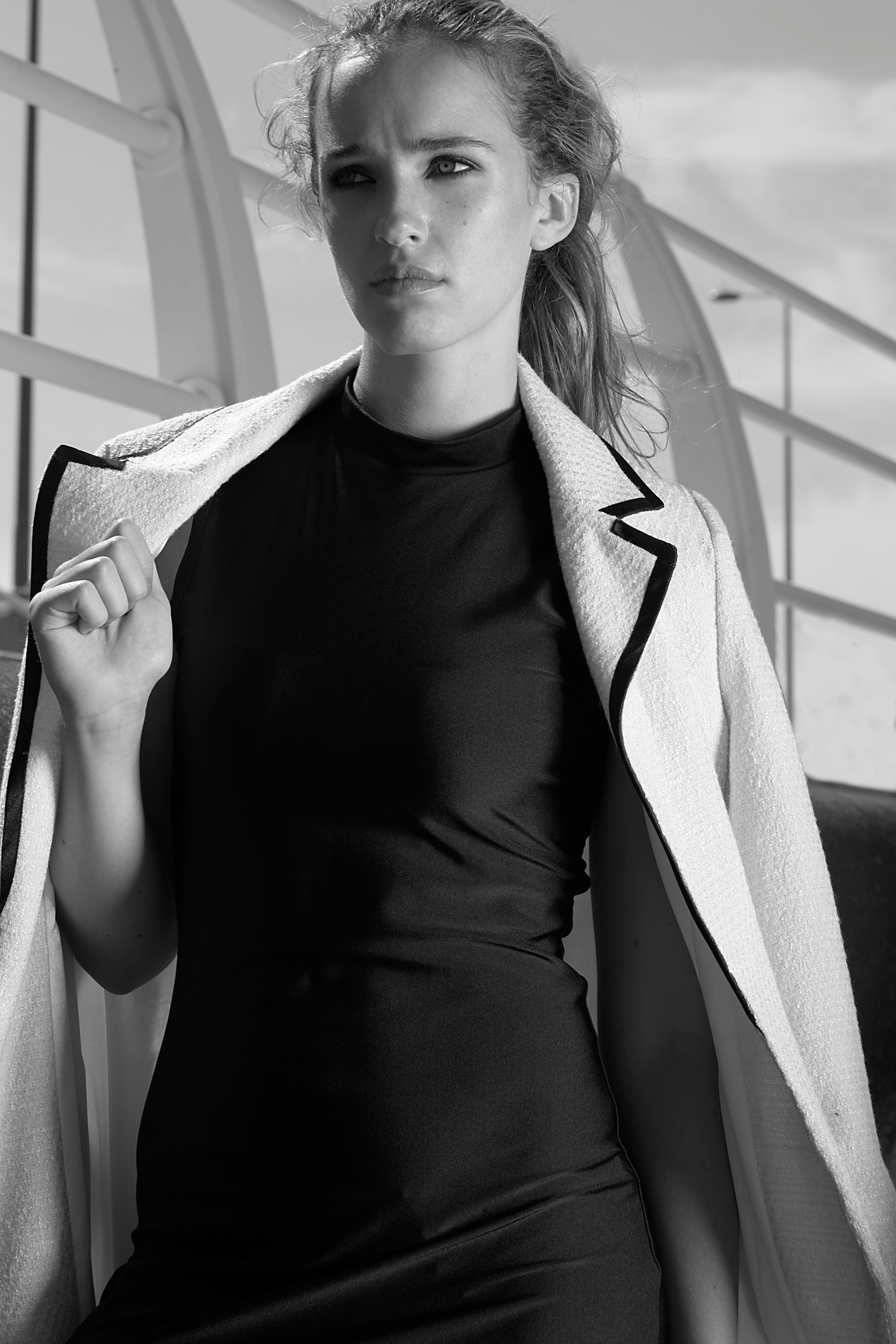 ASYMMETRIC NOTCHED COLLAR COAT