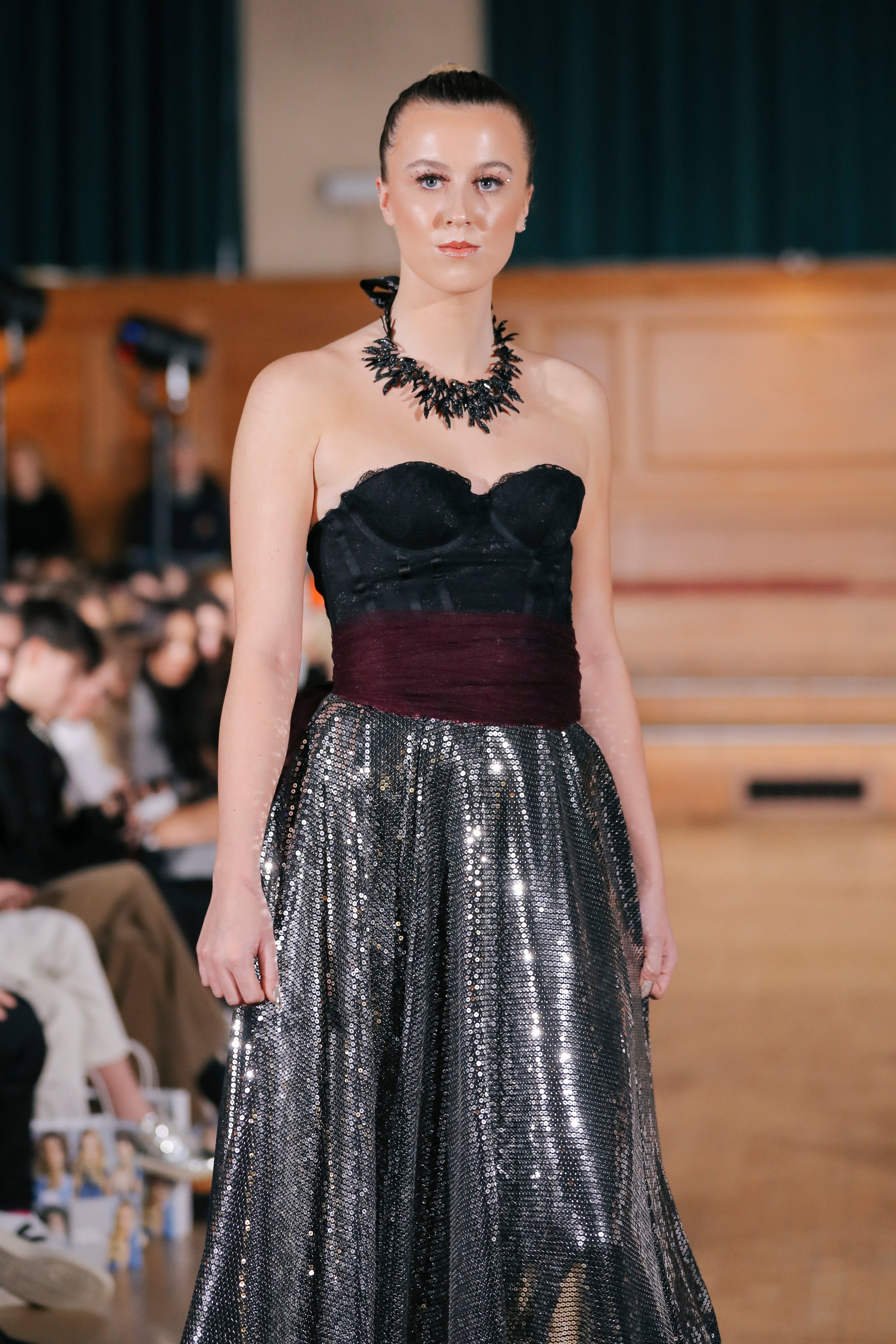 SILVER SEQUIN EMBELLISHED SKIRT