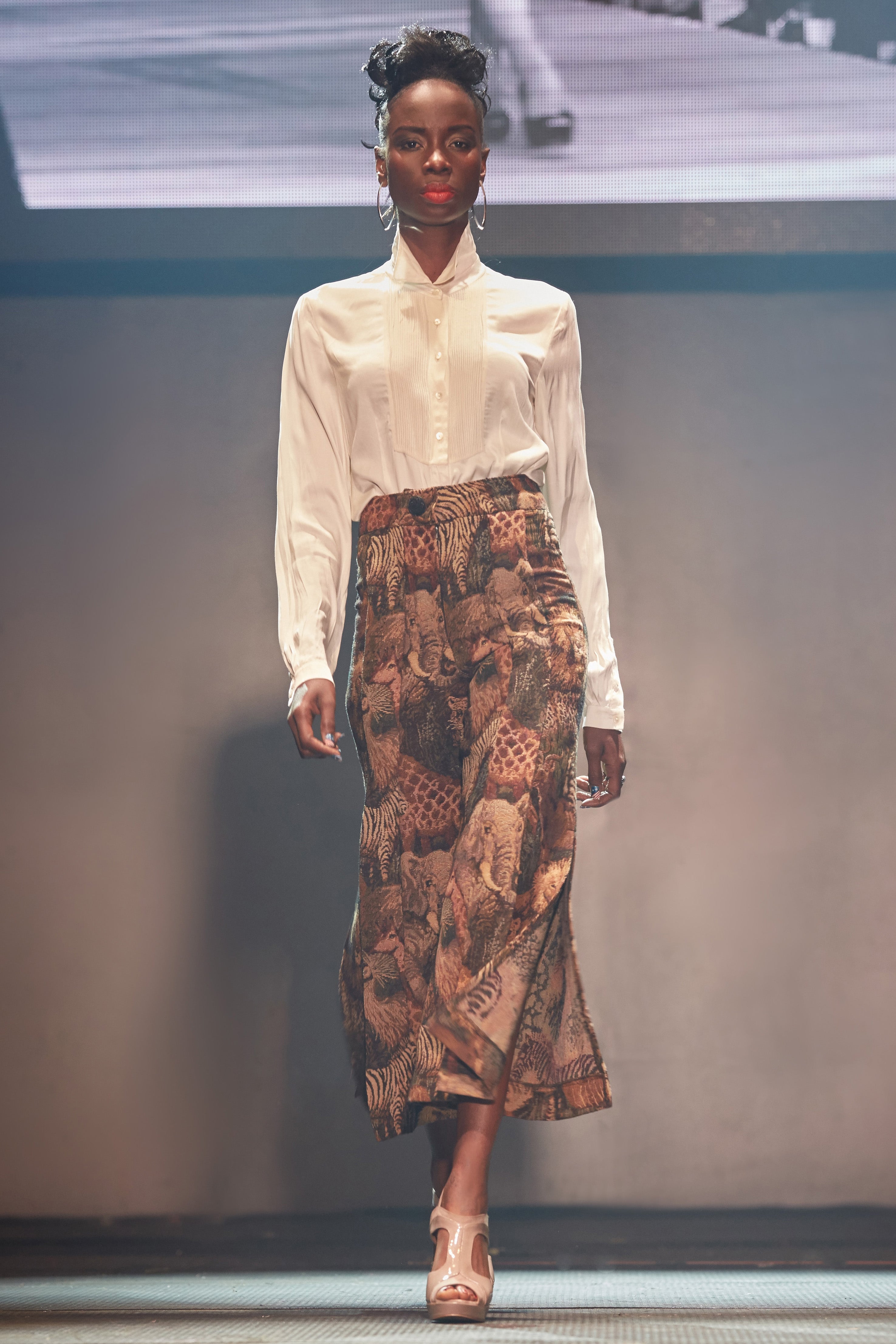 MIDI ANIMAL WEAVED TROUSER