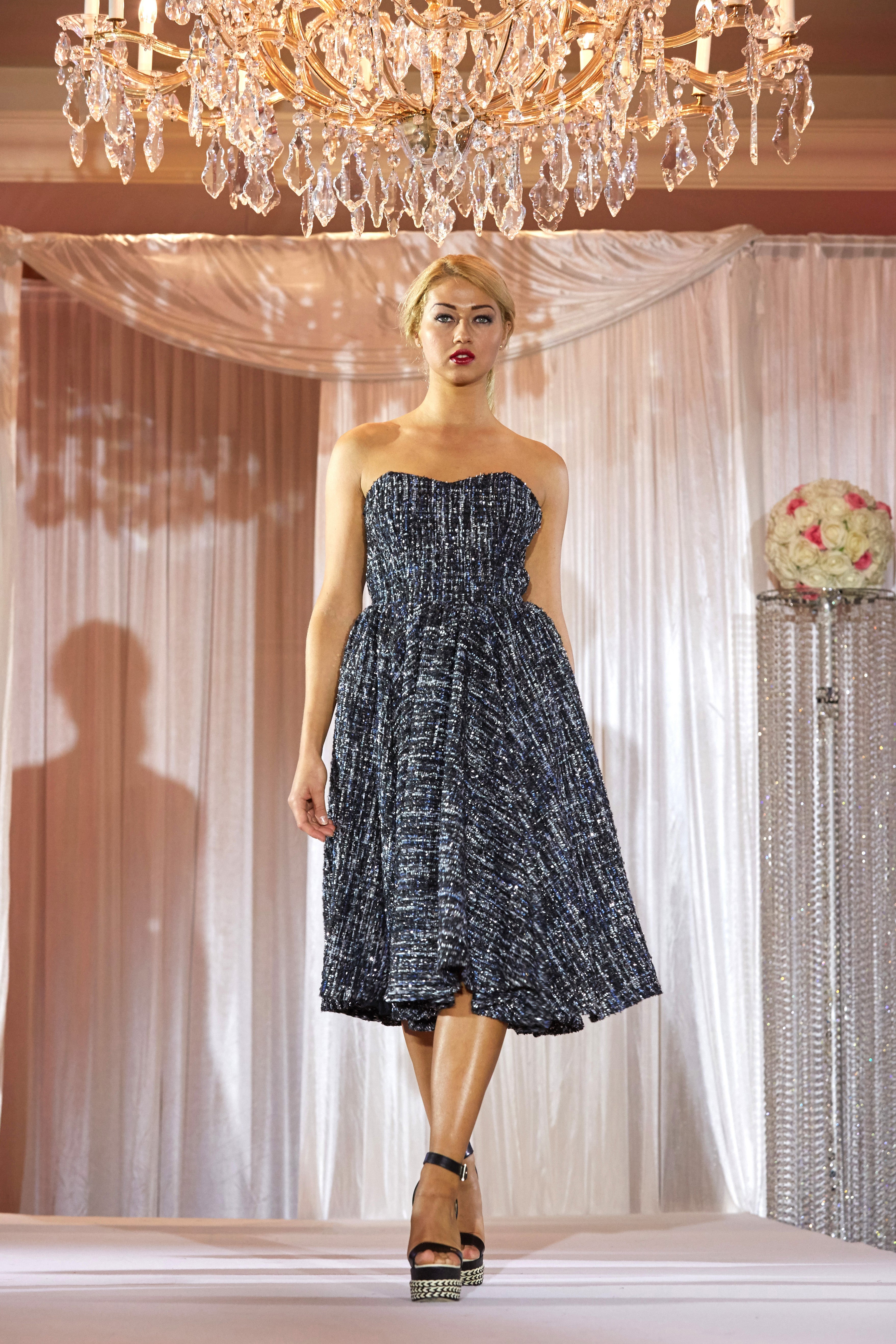 STRAPLESS FULL SKIRT DRESS