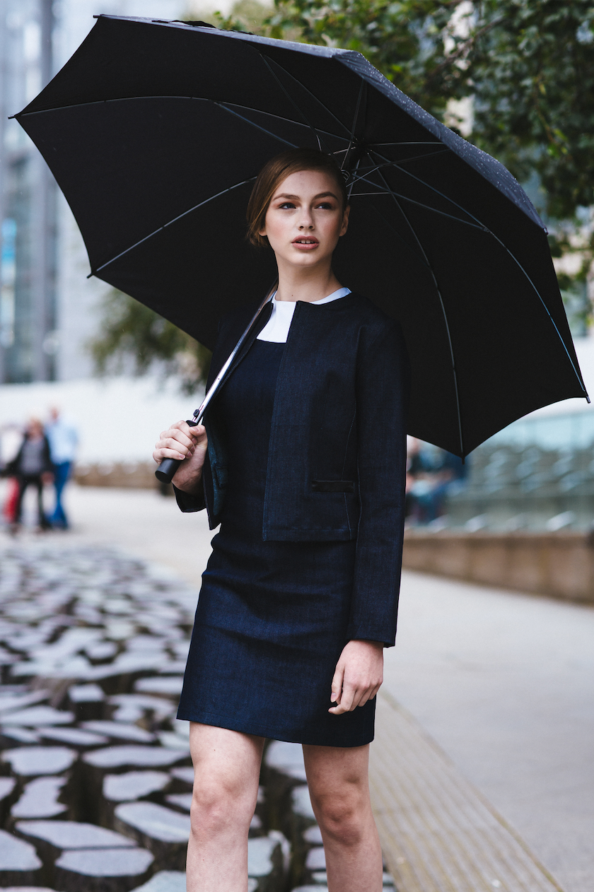 FITTED SLEEVELESS DENIM DRESS