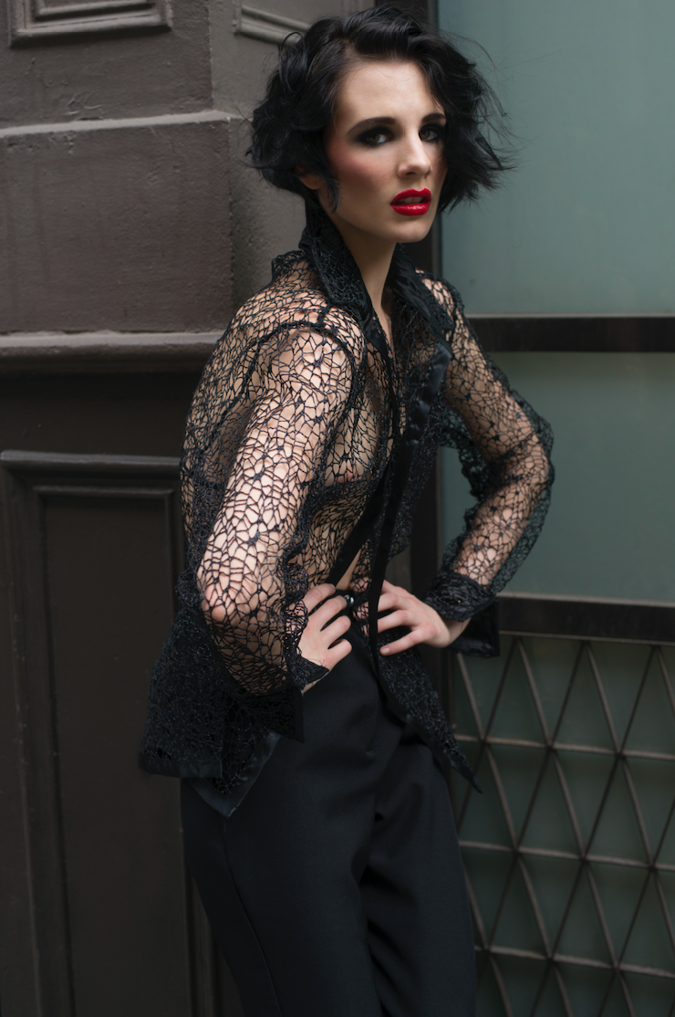 3D GLITTER MESH SHIRT