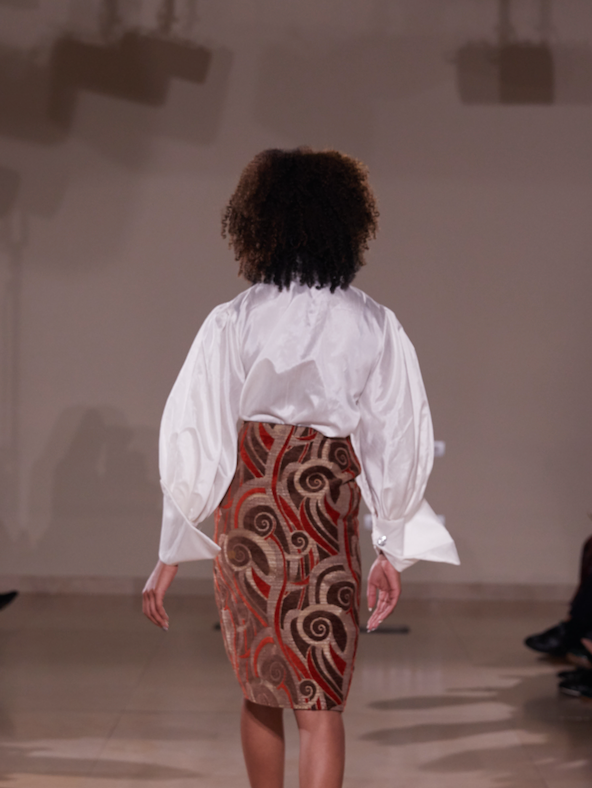 FOLD BACK CUFF BLOUSE