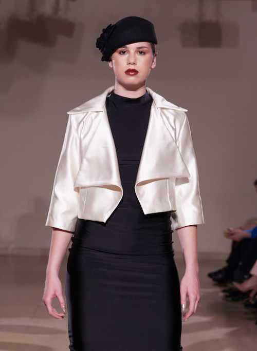 3/4 SLEEVE DROPPED LAPEL JACKET