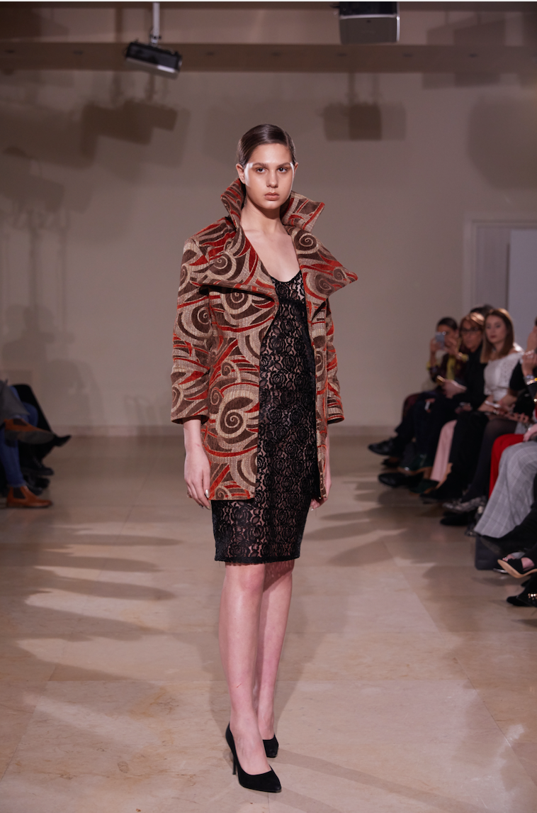 DROPPED LAPEL NONNA COAT