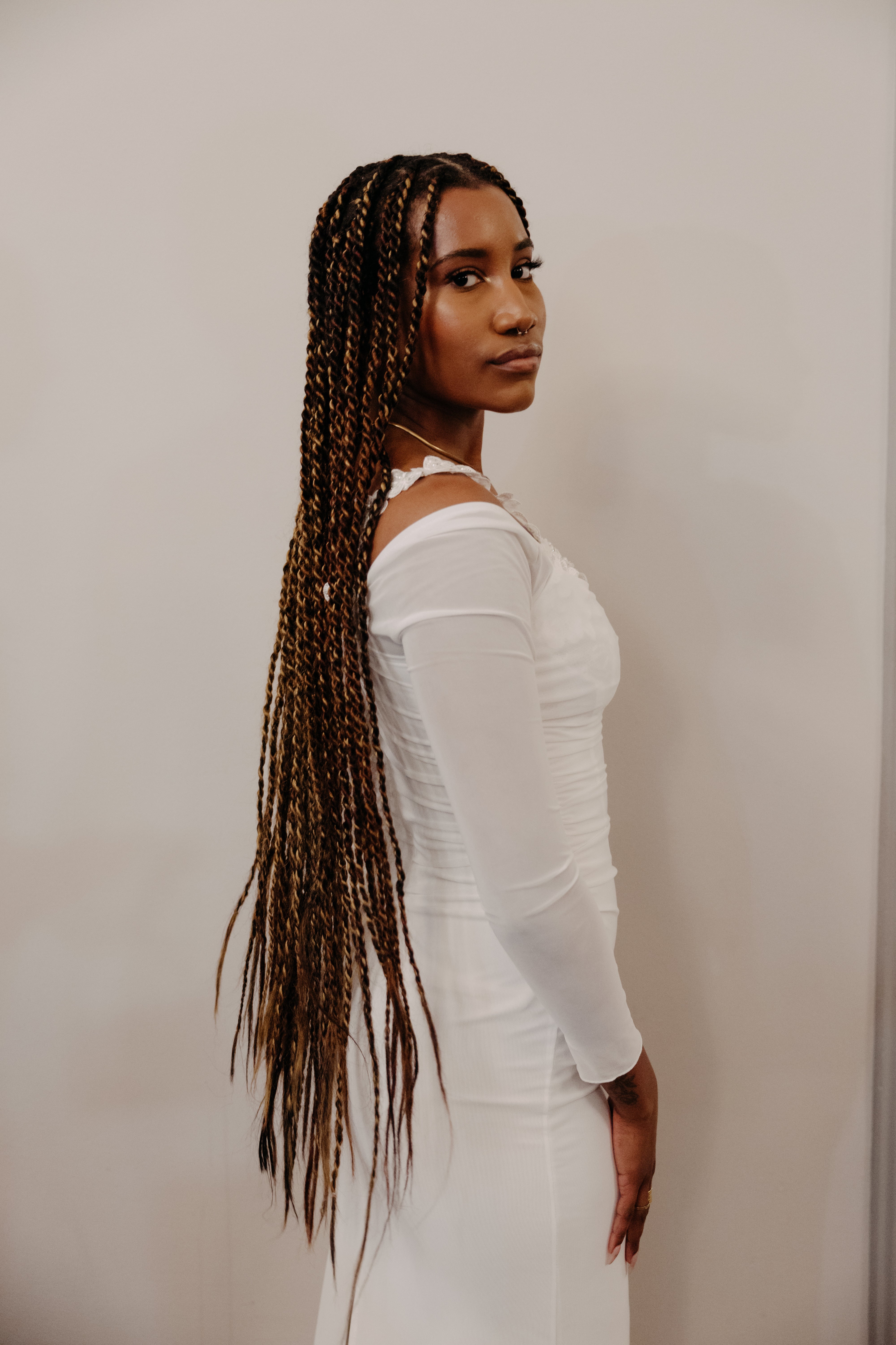 BARDOT FITTED EMBELLISHED DRESS