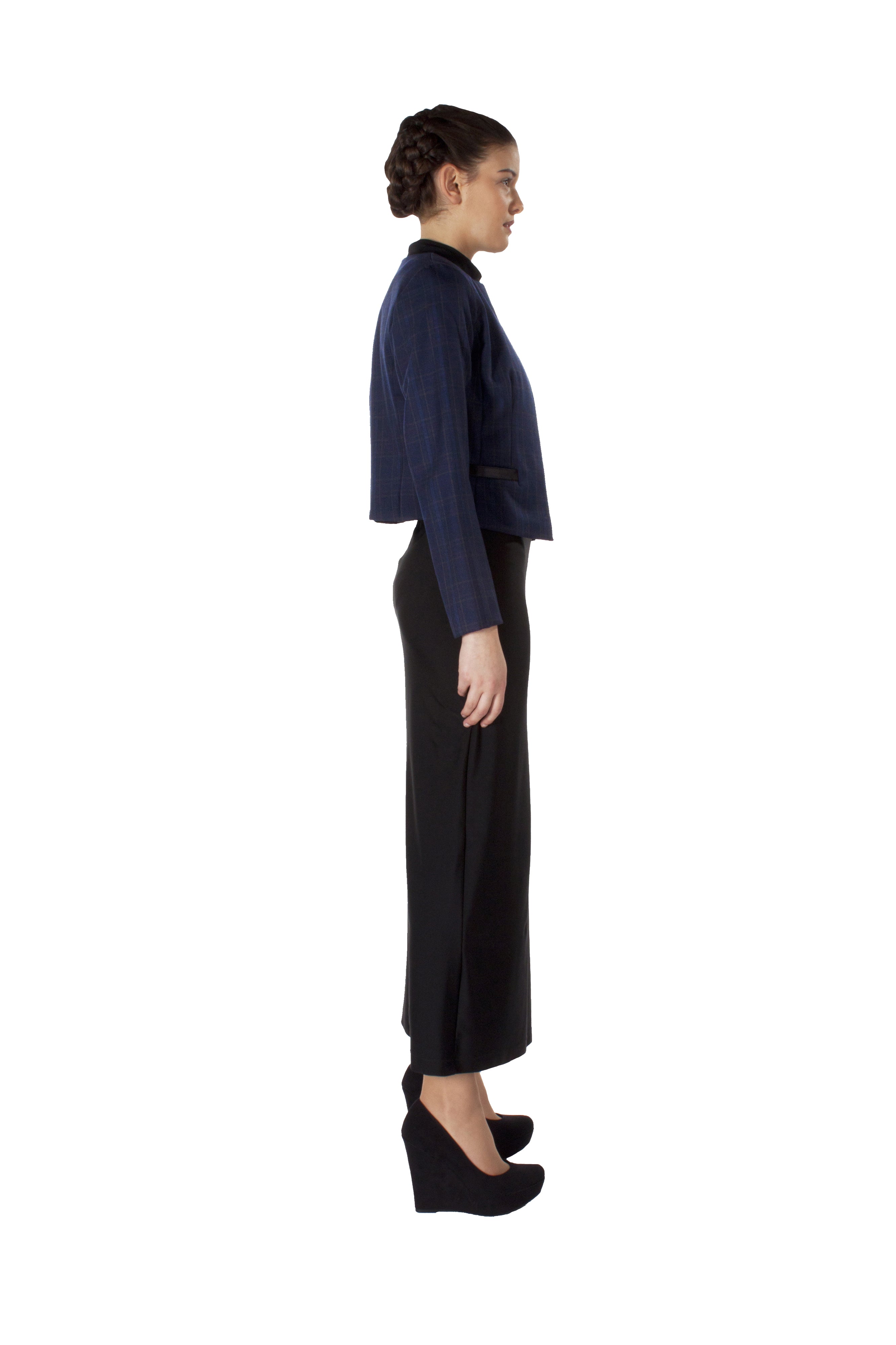 LONG SLEEVE MINIMALIST JACKET