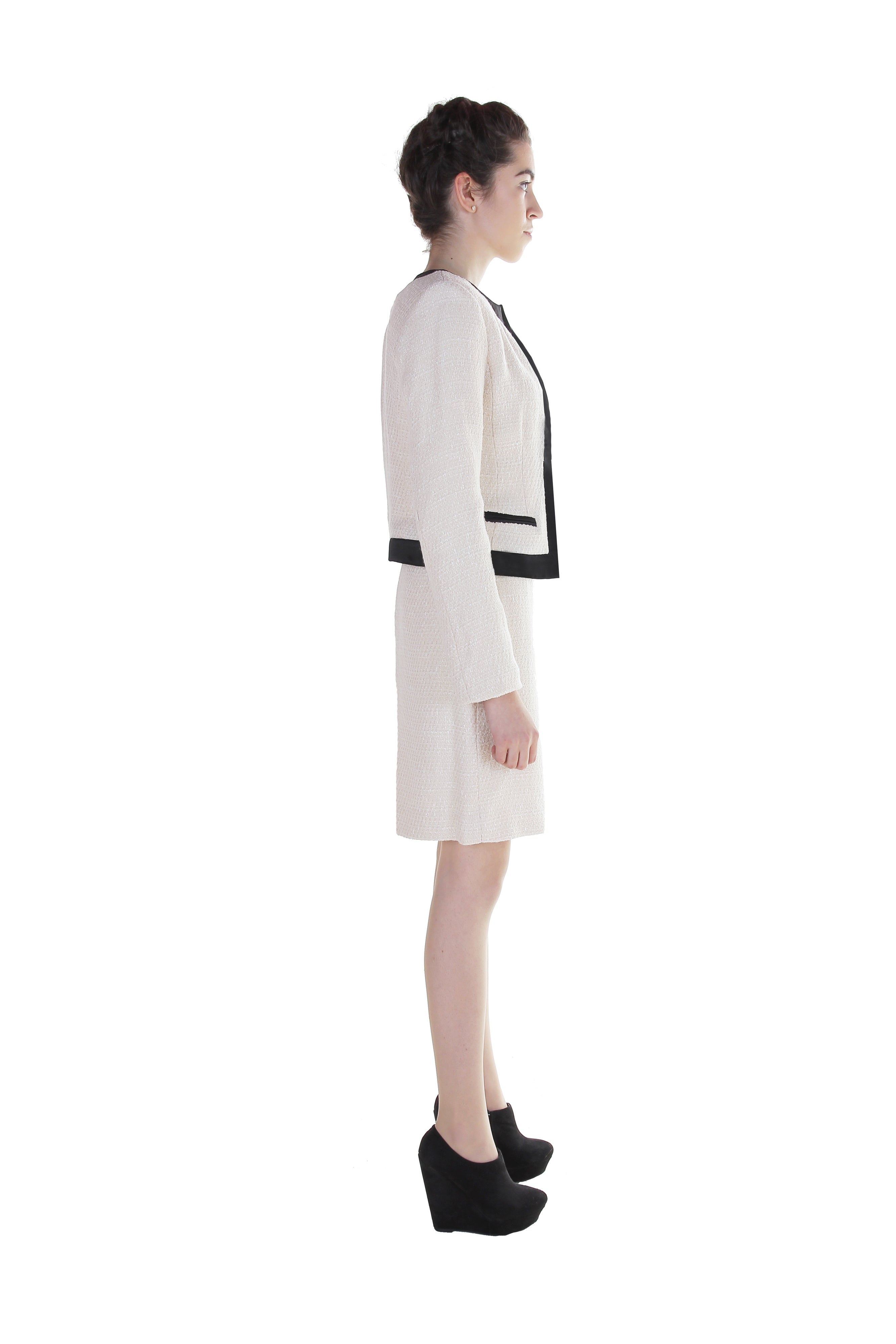 MINIMALIST TWEED JACKET