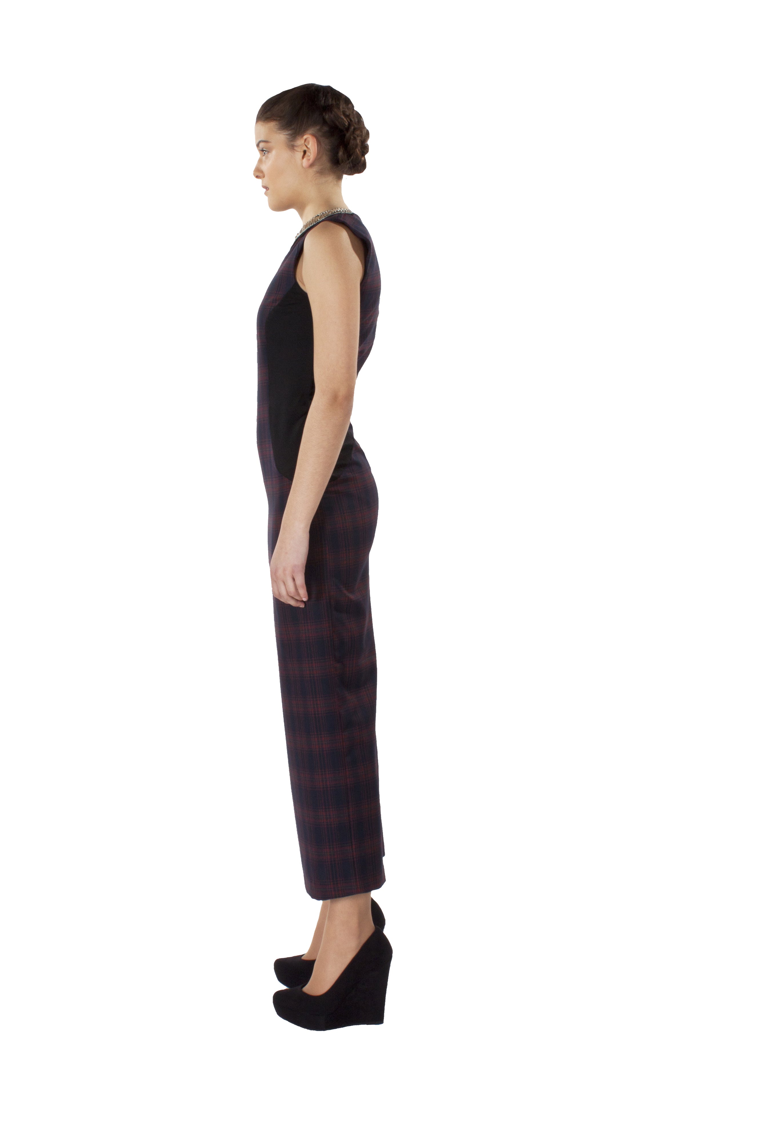 EMBELLISHED NECK MAXI DRESS