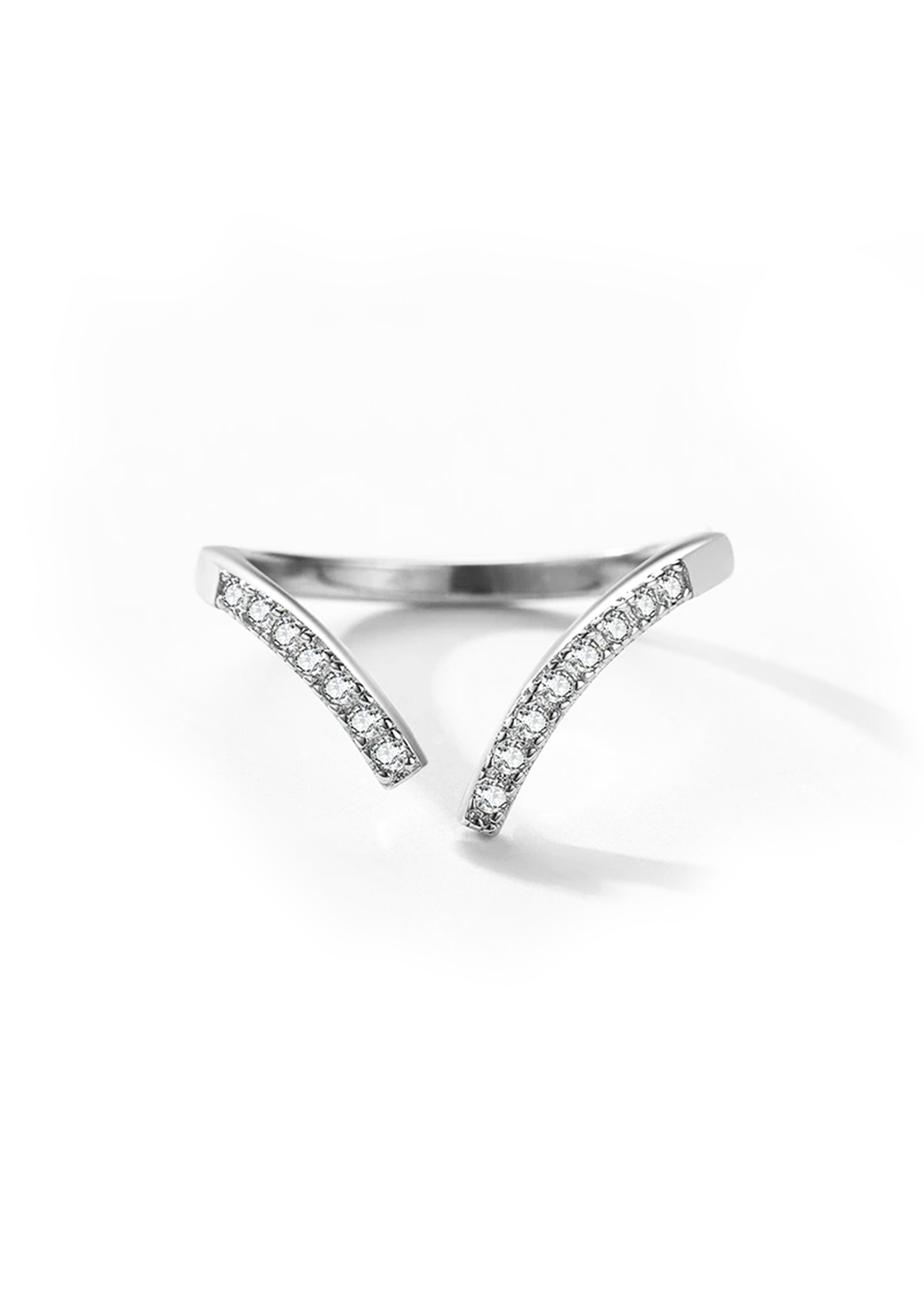 DANYA WISHBONE RING