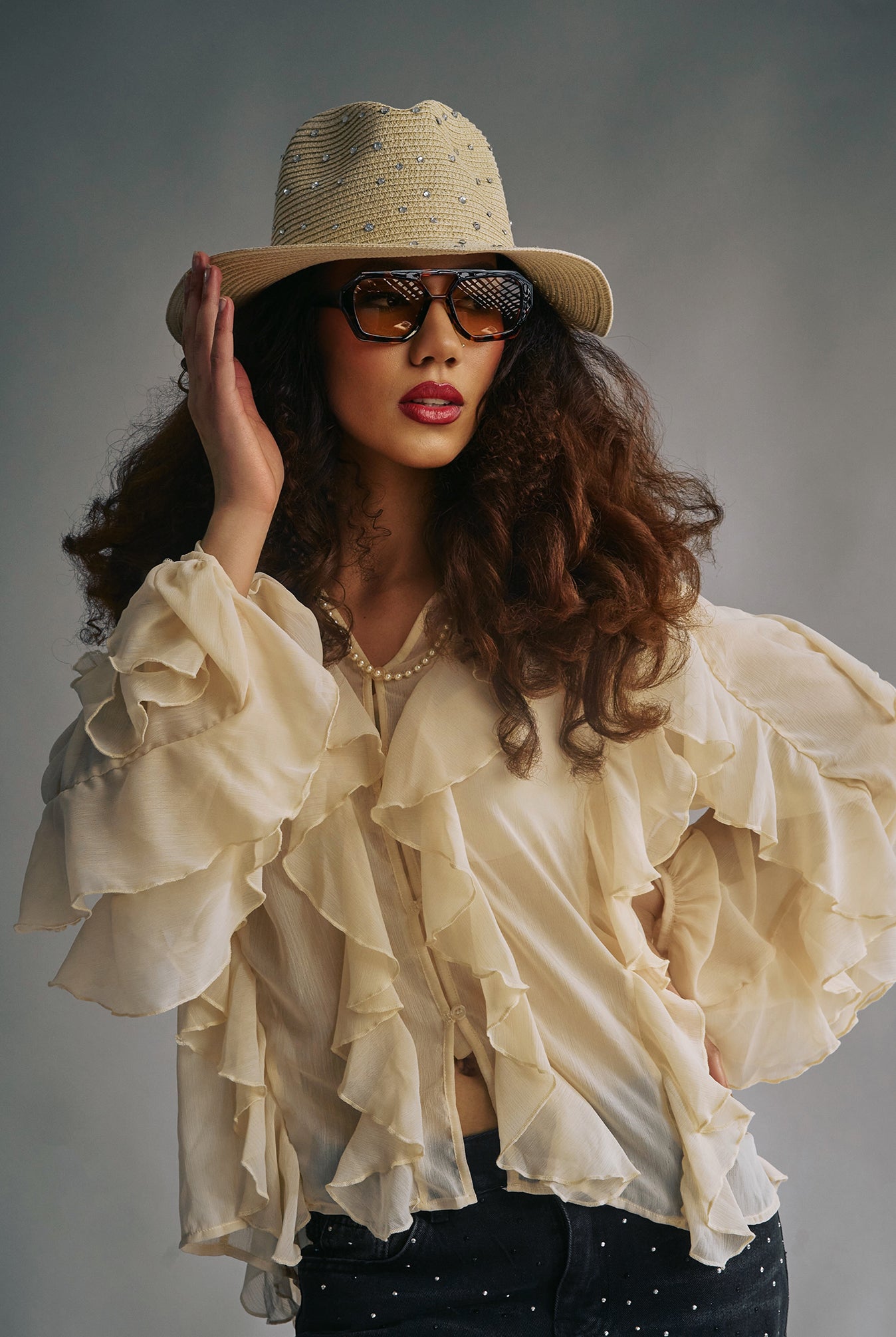 Natural Straw Crystal Embellished Fedora Hat