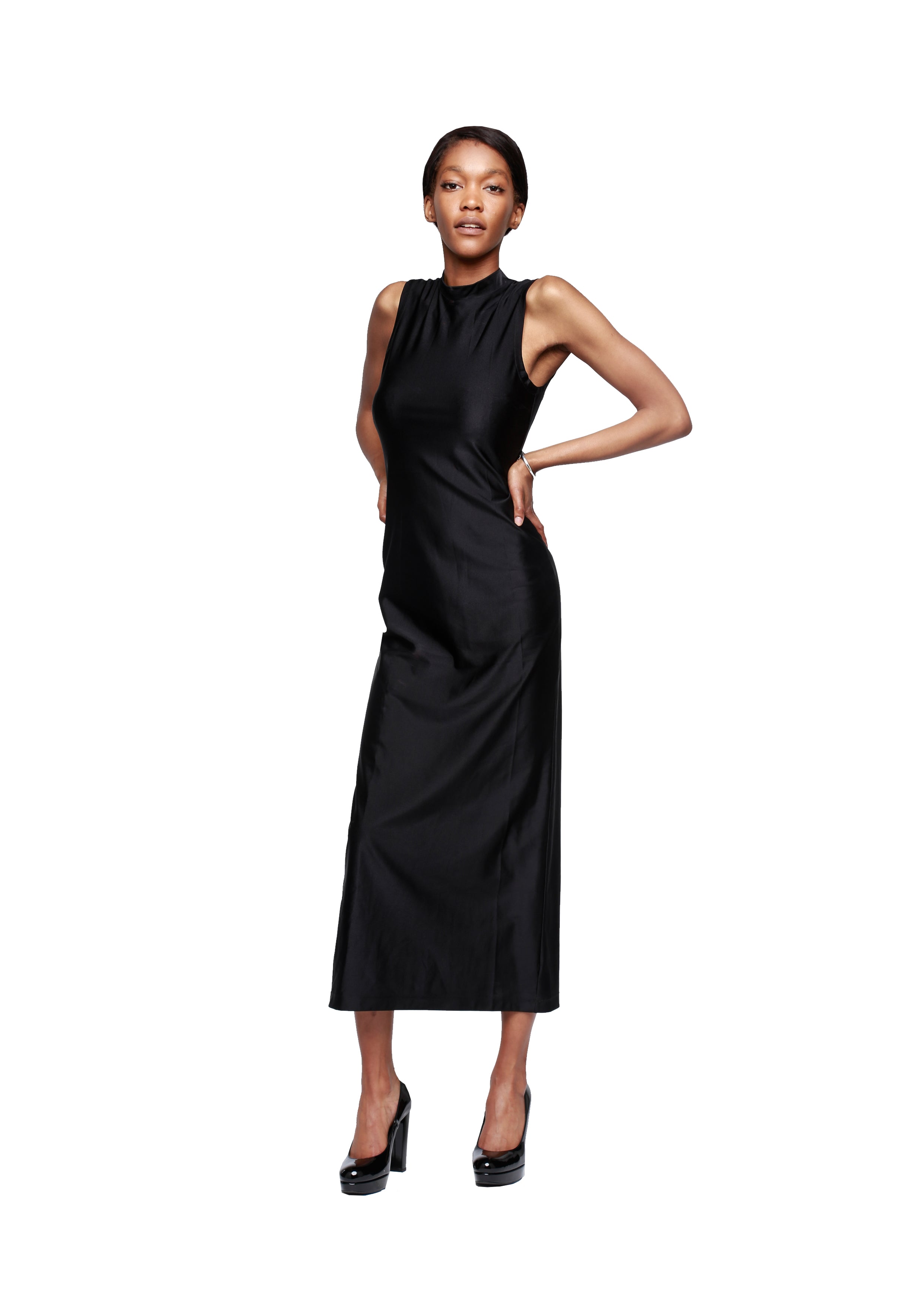 SLEEVELESS MAXI DRESS