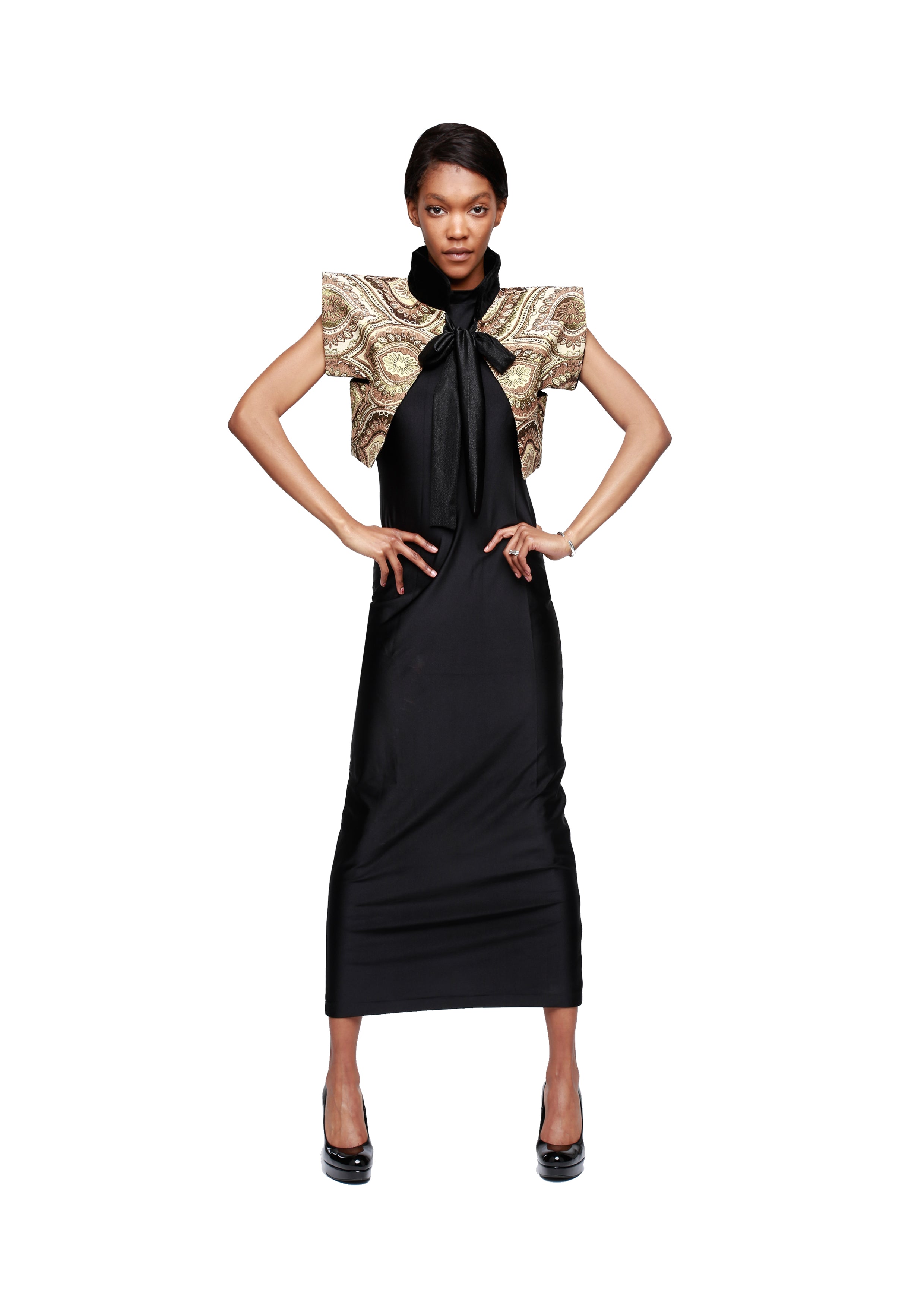 SLEEVELESS MAXI DRESS