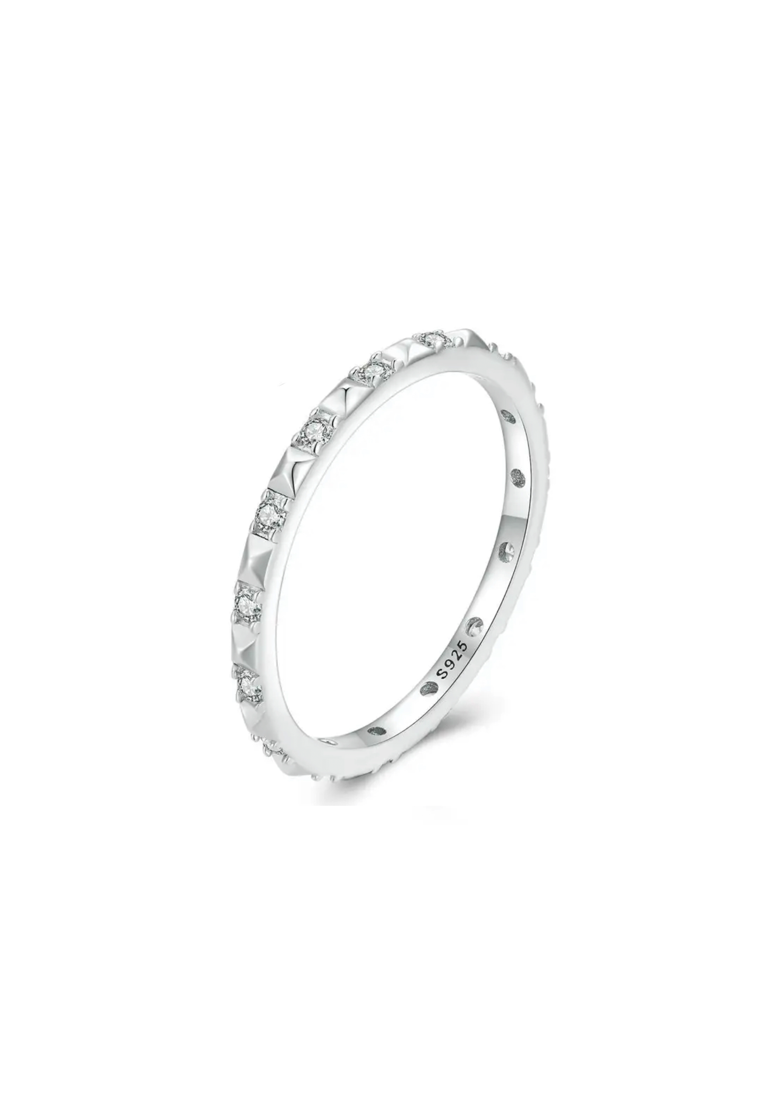 LISA ETERNITY RING