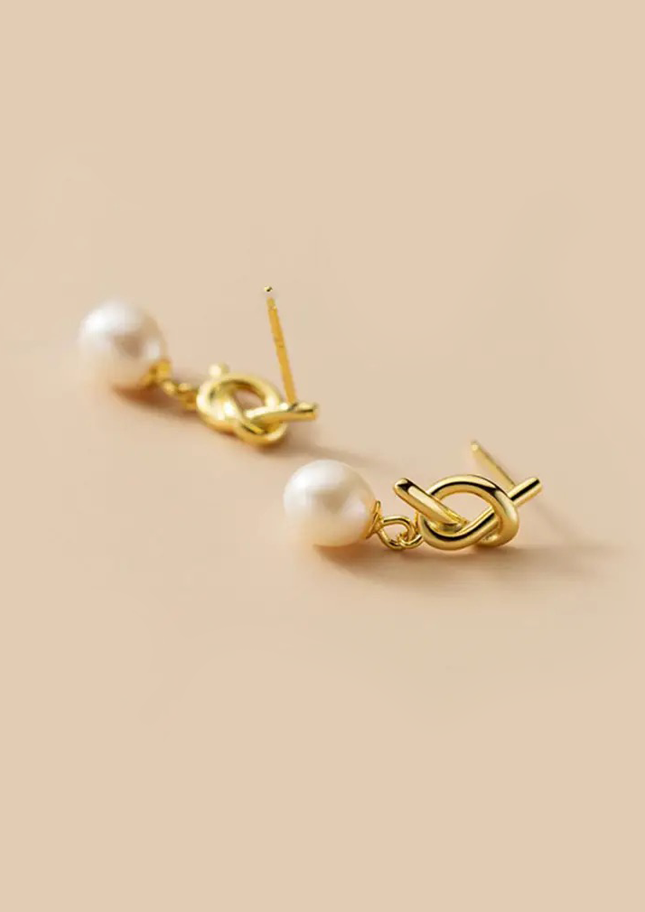 PENELOPE DROP EARRINGS