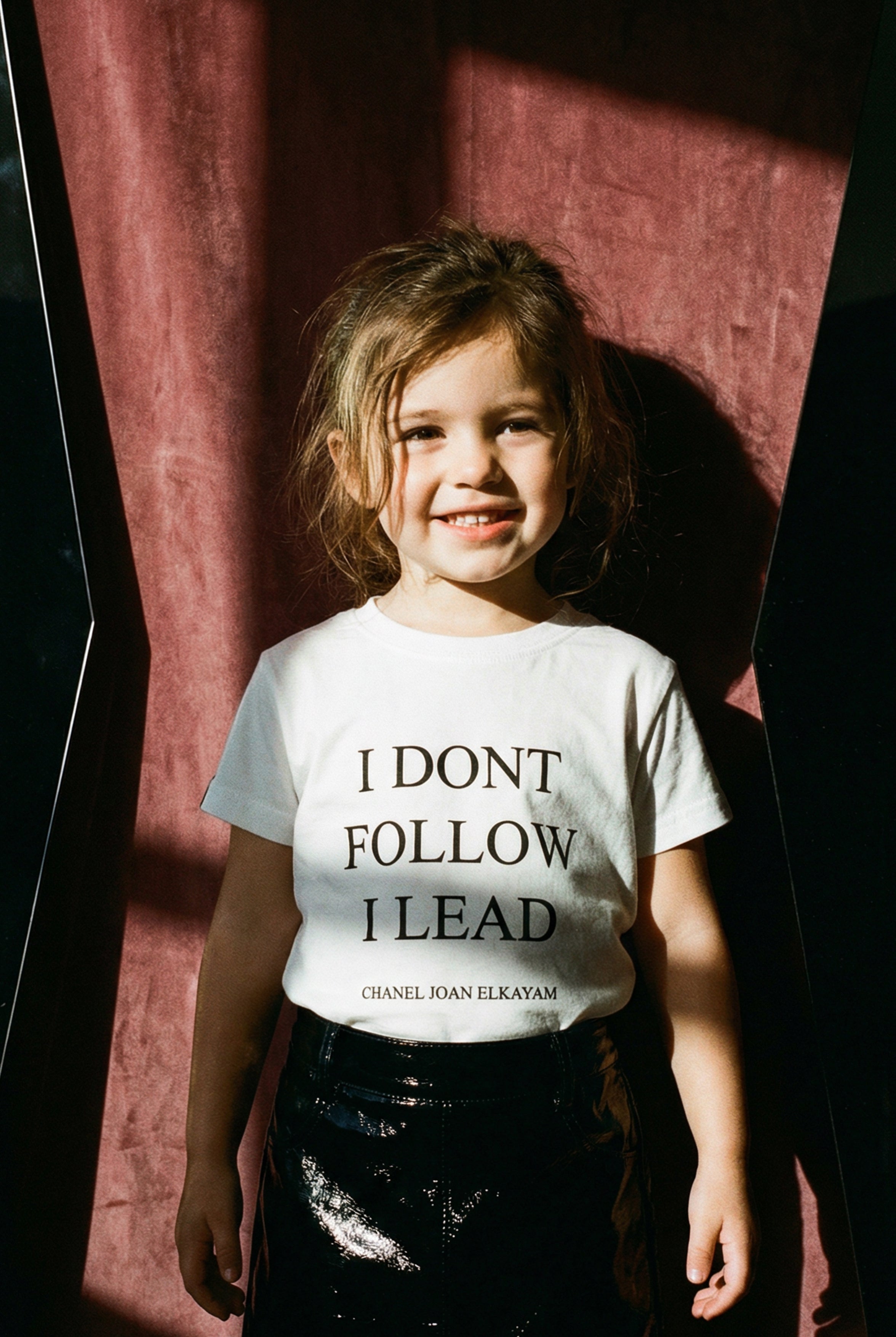 I DONT FOLLOW I LEAD CHILDRENS T-SHIRT